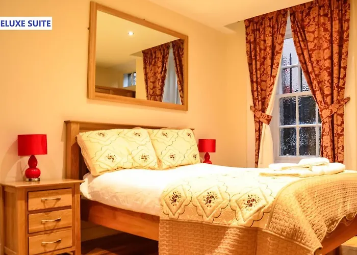 Deluxe Family Suite