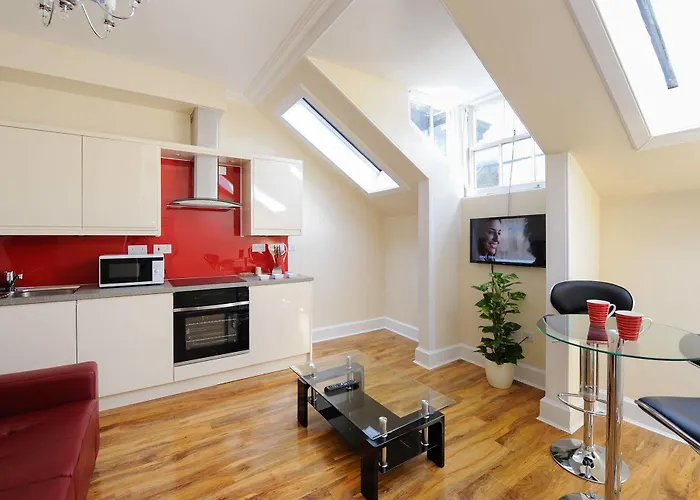 Deluxe Family Suite